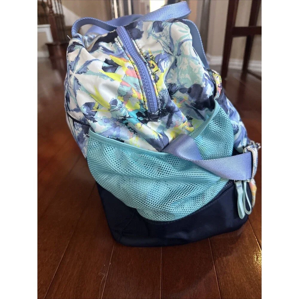 Ivivva Lululemon Athletic Gym Sport Tote Travel With‎ Overnight Weekender Bag